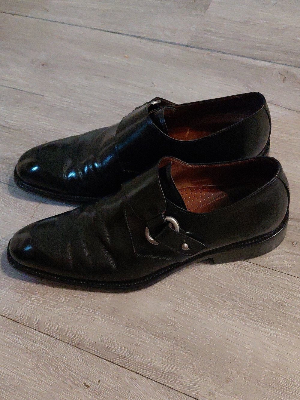 Maggio & Rosseto Men's Black Leather Slip-On Loafers with Silver Bit Detail